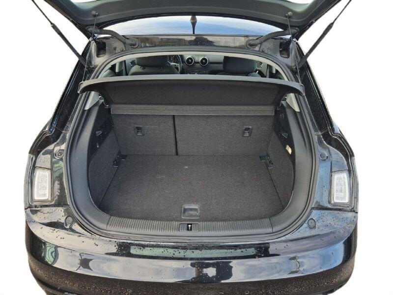 Audi A1 A1 1.6 TDI S tronic S line edition