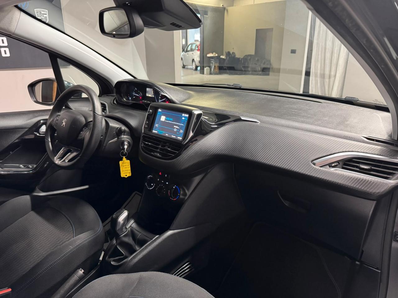 Peugeot 208 BlueHDi 100 S&S 5 porte GT Line