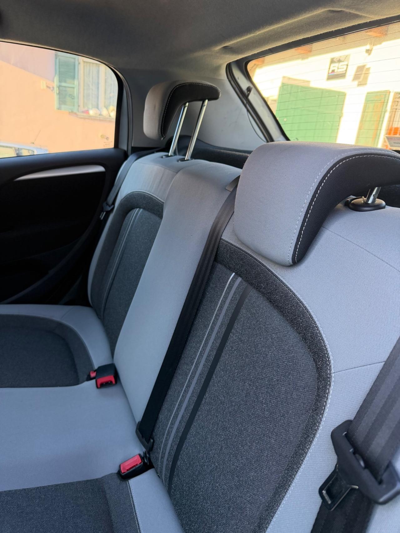 Fiat PUNTO 1.4 8V 5P EASYPOWER STREET NEOPAT