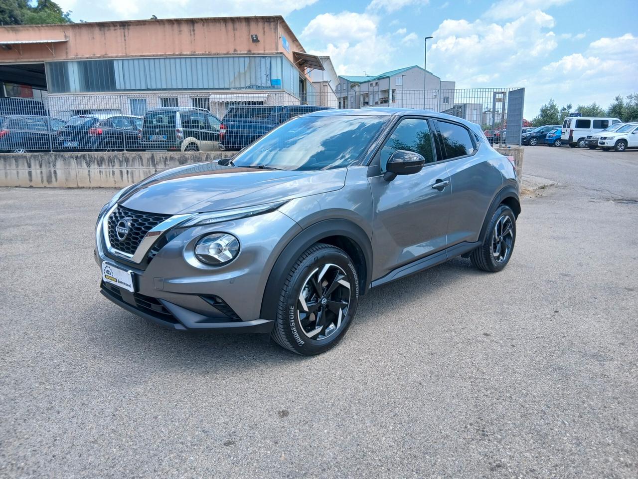 Nissan Juke 1.0 DIG-T 114 CV N-Connecta