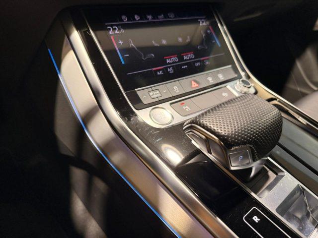 AUDI Q8 50 TDI 286 CV quattro tiptronic S Line TETTO - LED