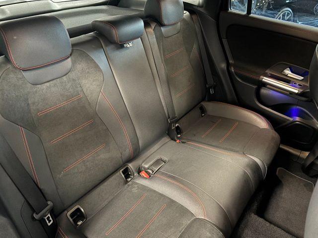 MERCEDES-BENZ GLA 180 d AMG Premium Automatico