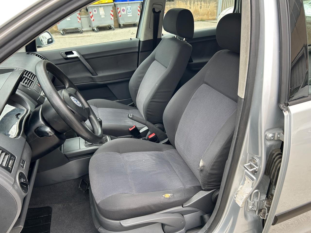 Volkswagen Polo 1.2 12V 5p. Trendline 98000km