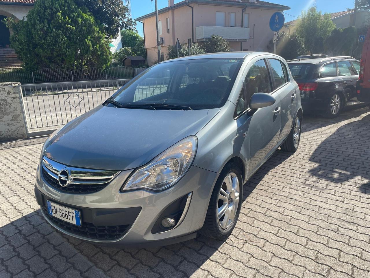 Opel Corsa 1.2 85CV 5 porte GPL-TECH Elective