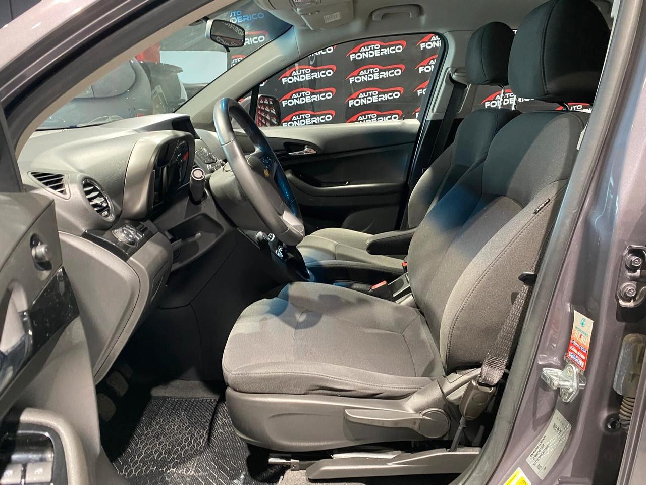 Chevrolet Orlando 2.0 Diesel 7 POSTI - 2012