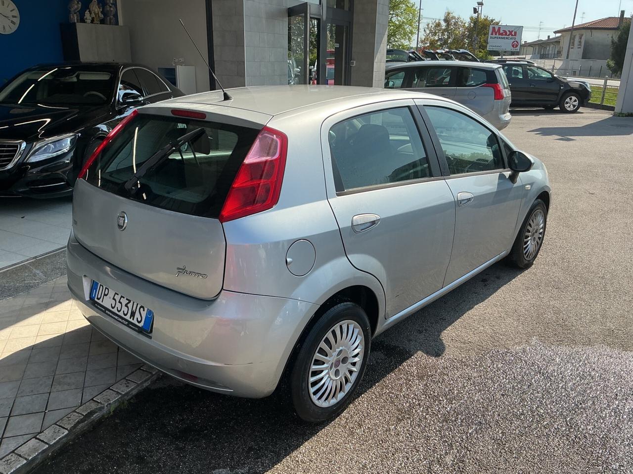 Fiat Grande Punto 1.2 Benzina Neopatentati