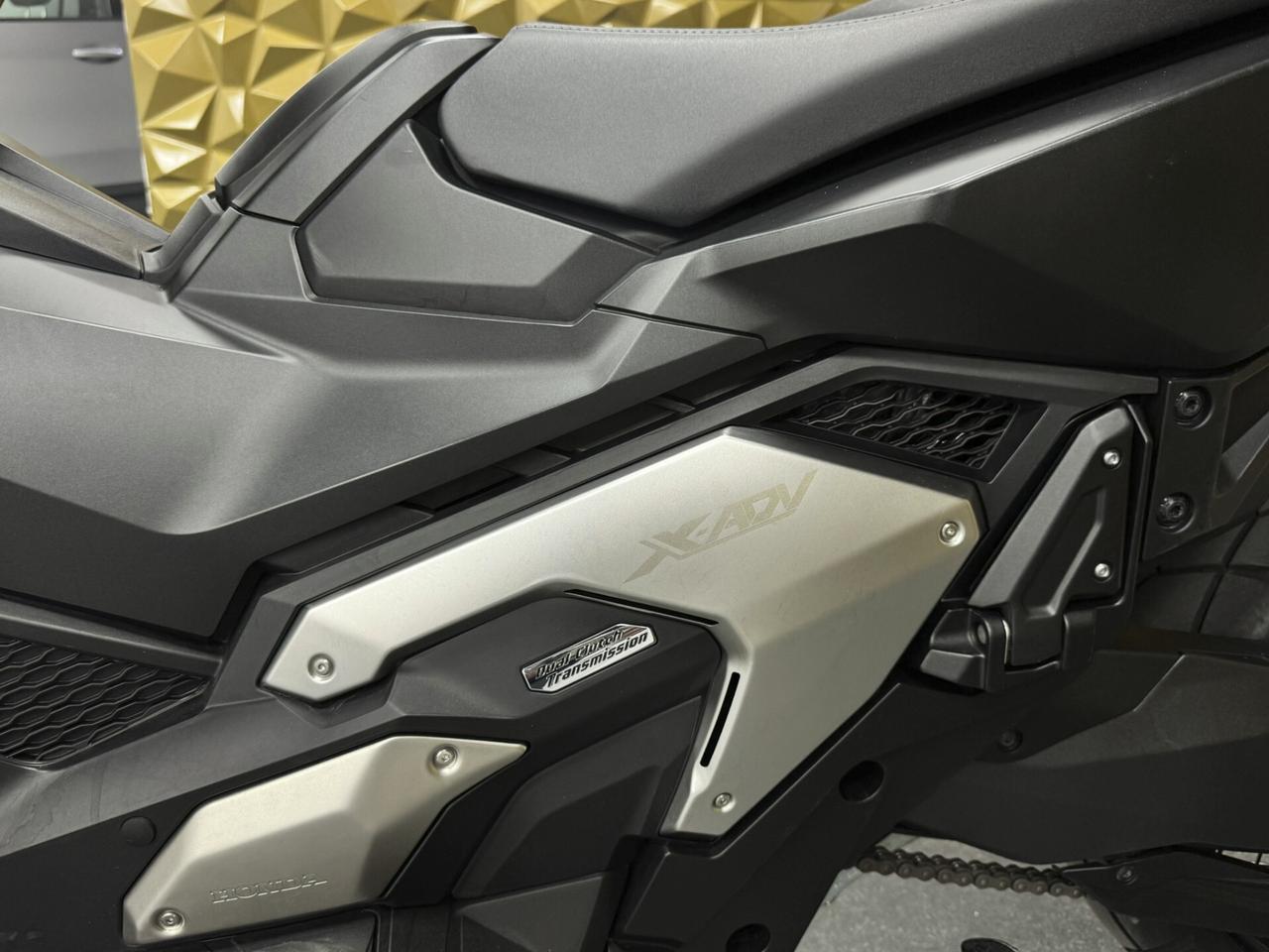 Honda X-ADV 750