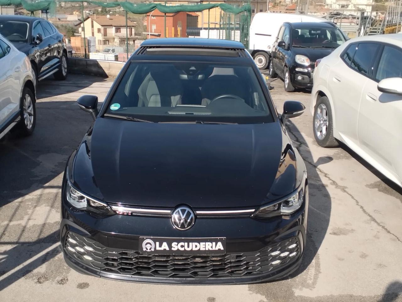 Volkswagen Golf GTI 2.0 TSI DSG