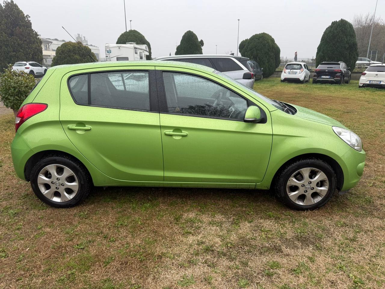 Hyundai i20 1.2 5p. ADATTA NEOPATENTATI