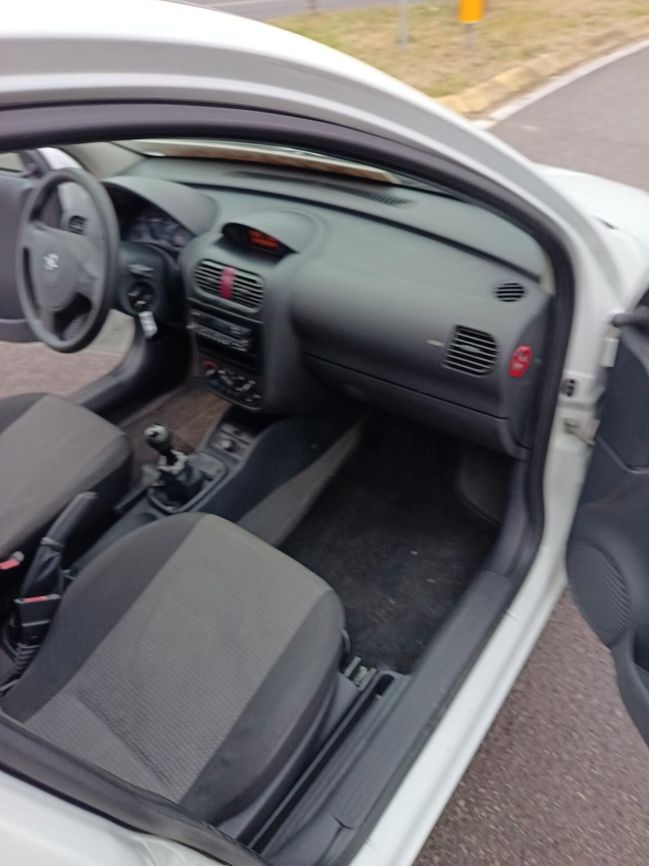 Opel Corsa 1.0i 12V cat 5 porte Club