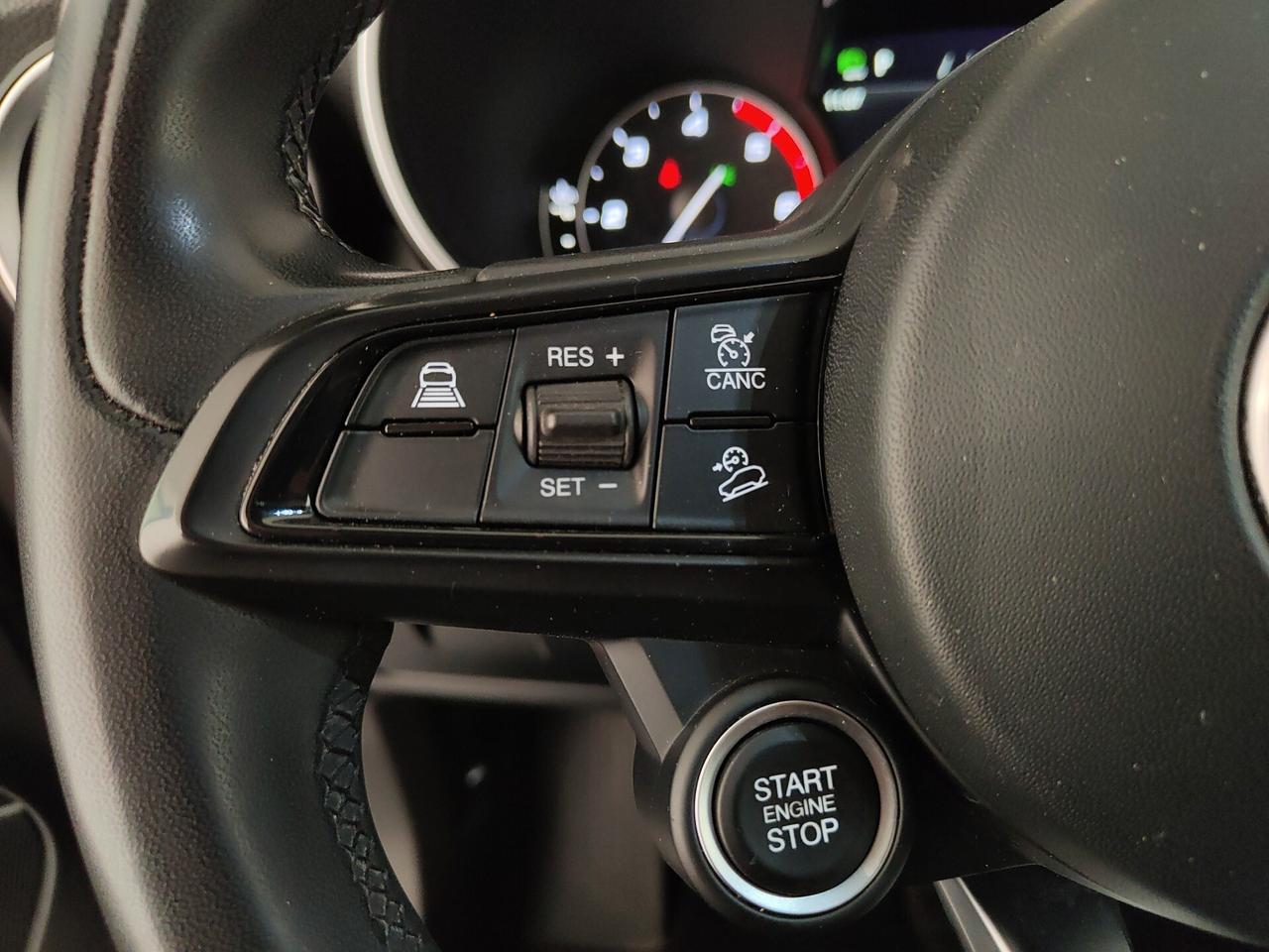 Alfa Romeo Stelvio 2.2 Turbodiesel 190 CV AT8 RWD Business