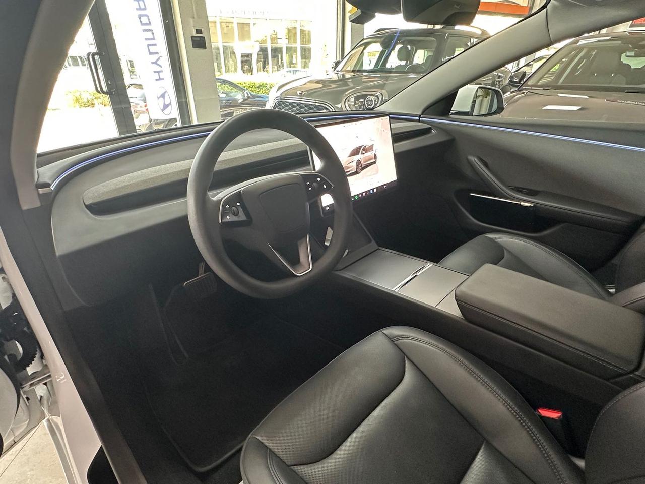 Tesla Model 3 Premium Standard Range Plus 55 kWh #6112