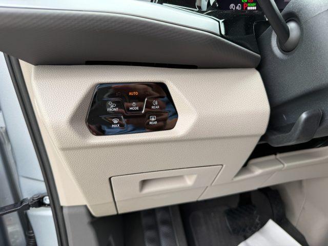 VOLKSWAGEN Multivan 1.5 PHEV DSG 4Motion Life Matrix 18" 7P Camera