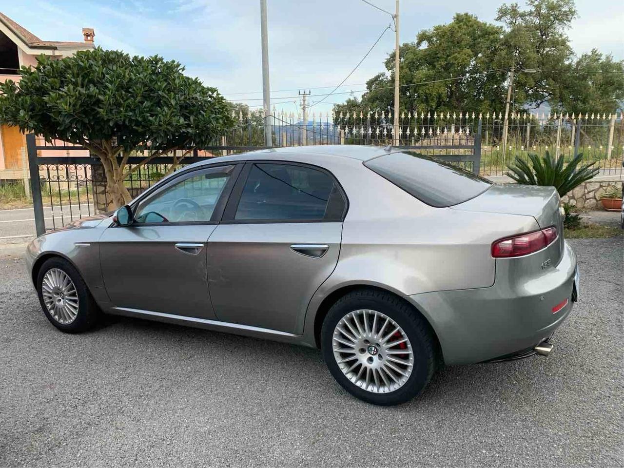 Alfa Romeo 159 1.9 JTDm Distinctive
