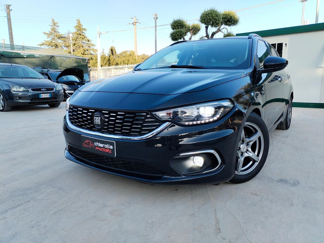 Fiat Tipo 1.6 Mjt LOUNGE GANCIO TRAINO