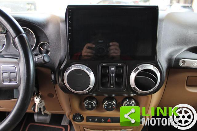 JEEP Wrangler Unlimited 3.6 V6 Sahara Auto con gancio traino