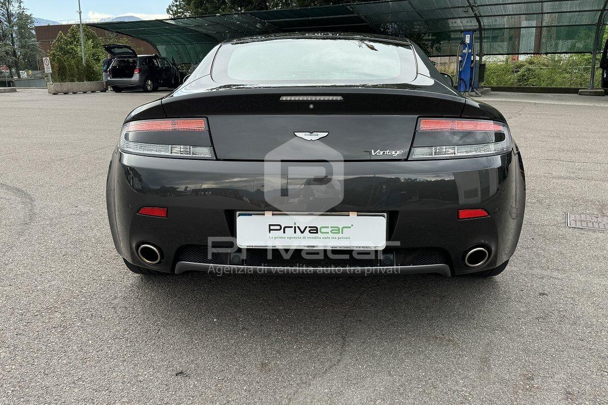 ASTON MARTIN V8 Vantage Coupé Sportshift