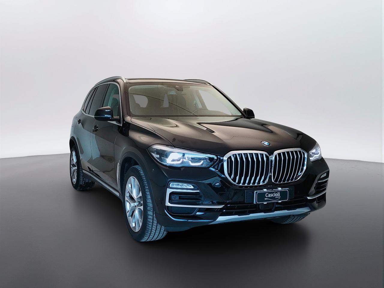 BMW X5 G05 2018 - X5 xdrive25d xLine auto