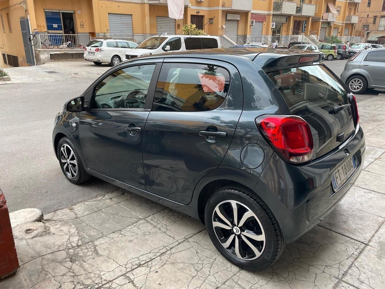 Citroen C1 VTi 72 ETG 5 porte Shine