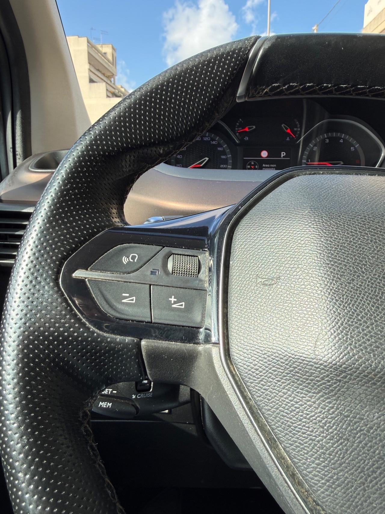 Peugeot Rifter BlueHDi 130 S&S EAT8 GT Line 2019