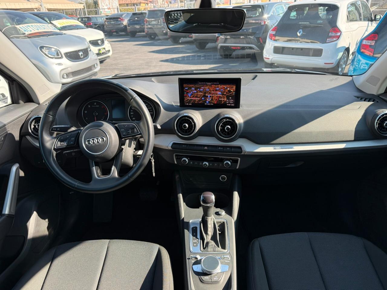 Audi Q2 30 TDI S tronic Business 04/2023