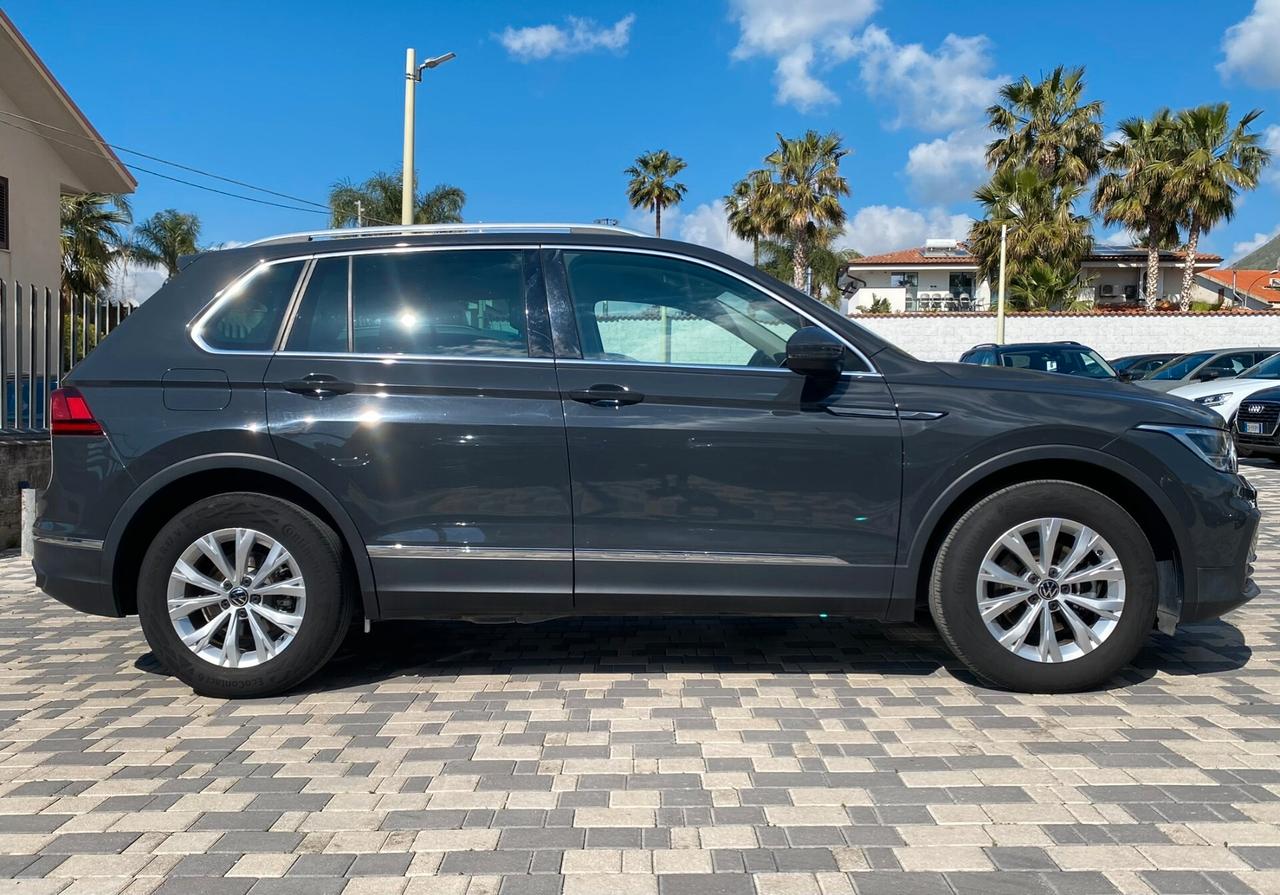 Volkswagen Tiguan Life 2.0 TDI 150 CV DSG