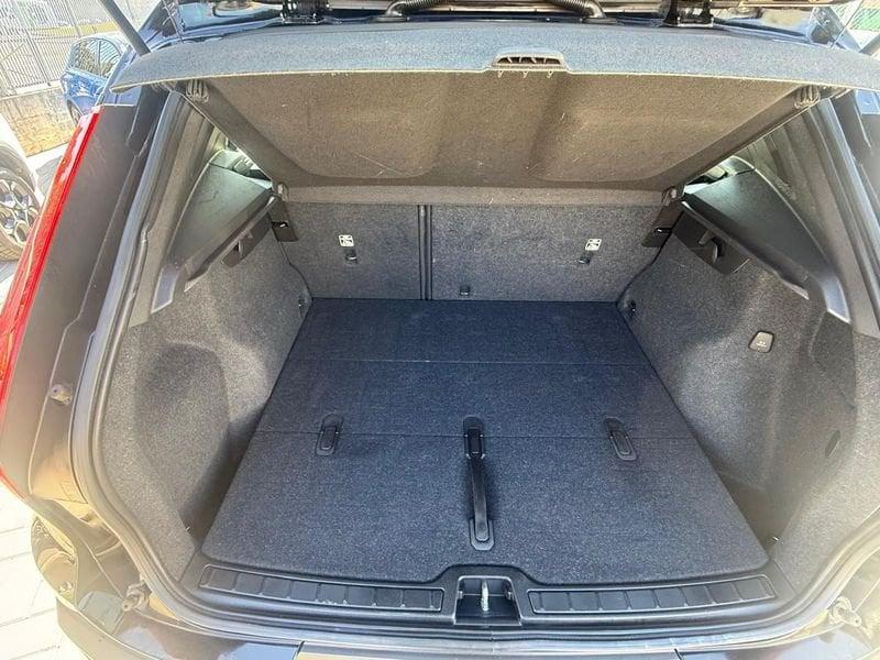 Volvo XC40 XC40 2.0 b3 Plus Bright auto