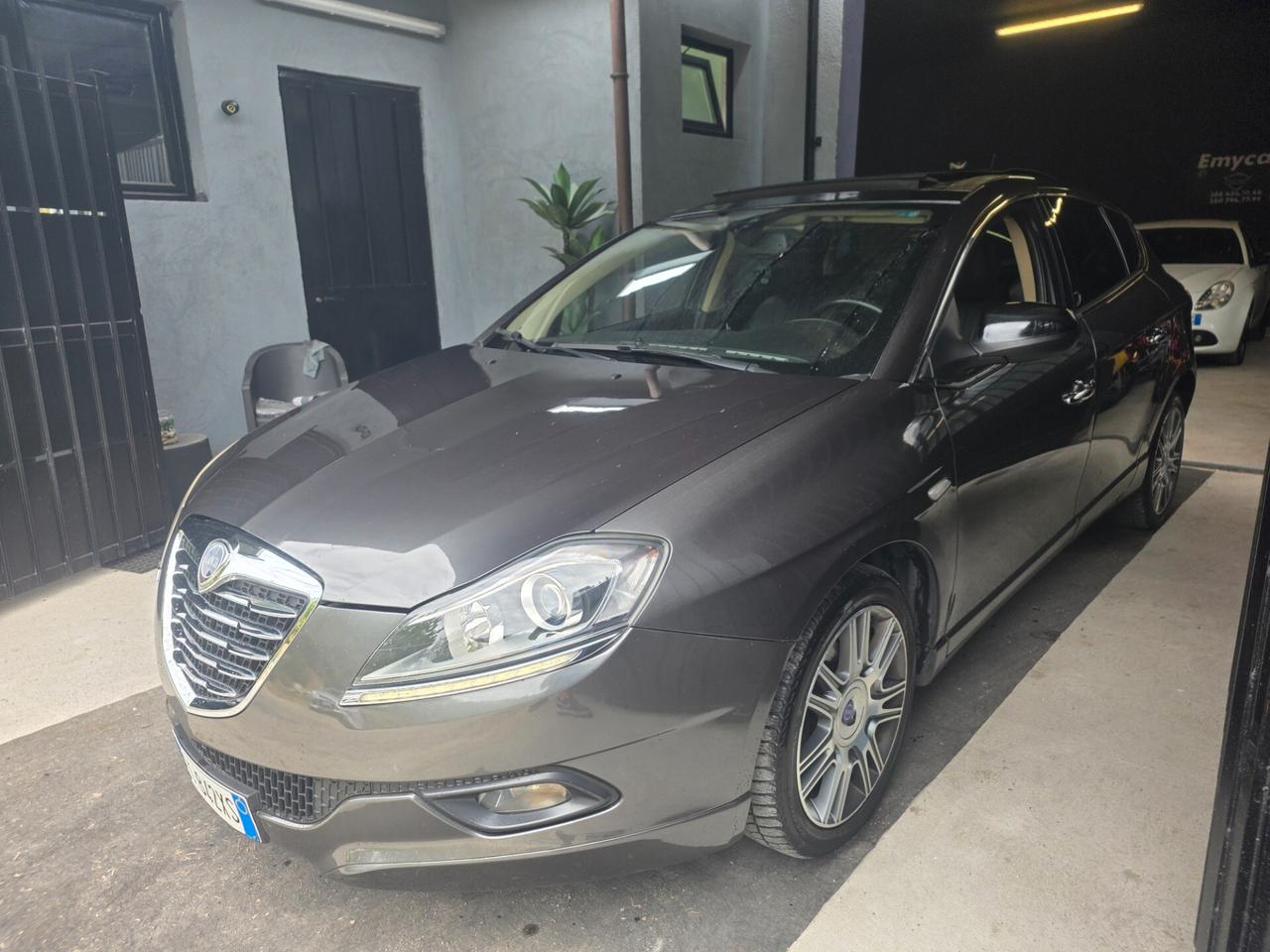 Lancia Delta 1.6 MJT DPF Business