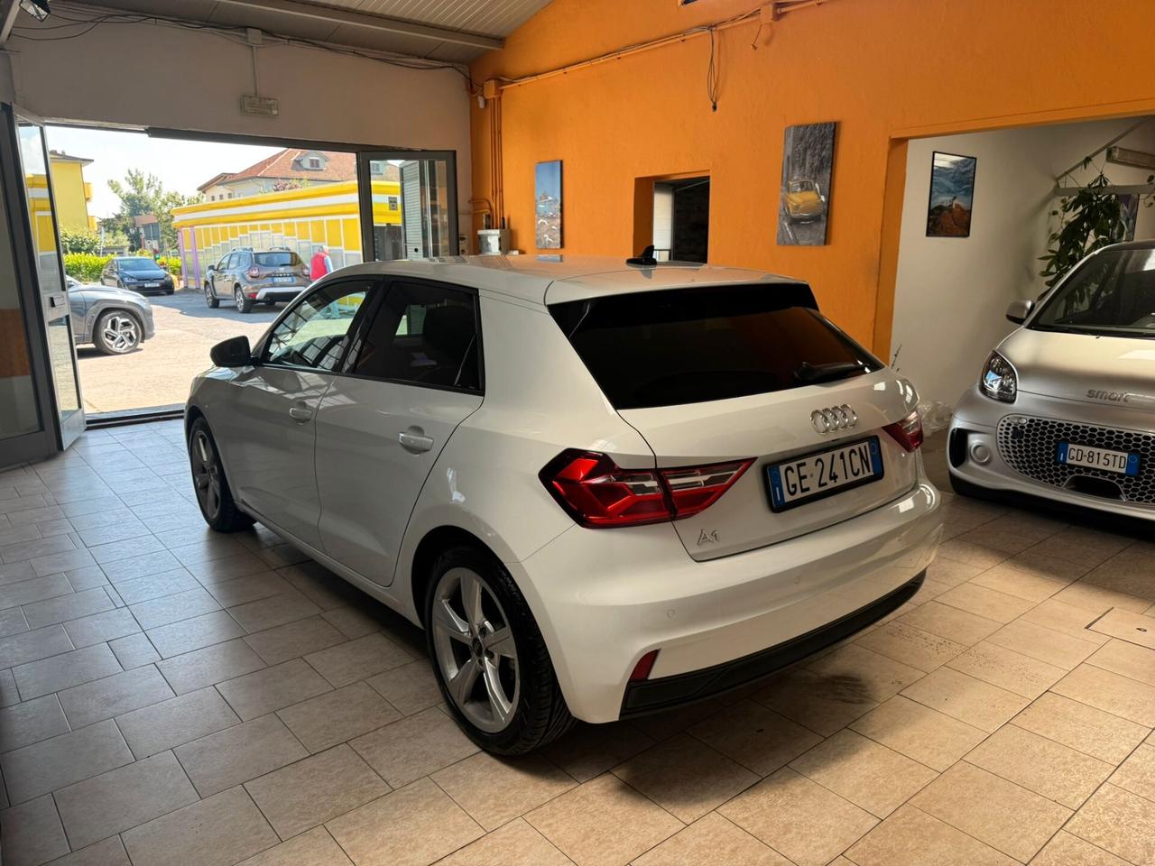 Audi A1 SPB 30 TFSI S tronic Identity Black