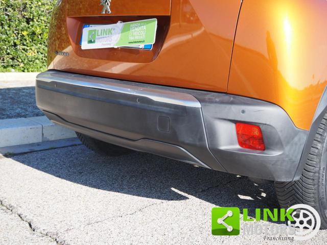 PEUGEOT 2008 motore elettrico 136 CV Active