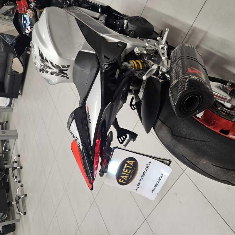Aprilia RSV4 RR - 2021