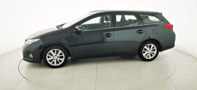 TOYOTA Auris Touring Sports 1.4 D-4D Lounge
