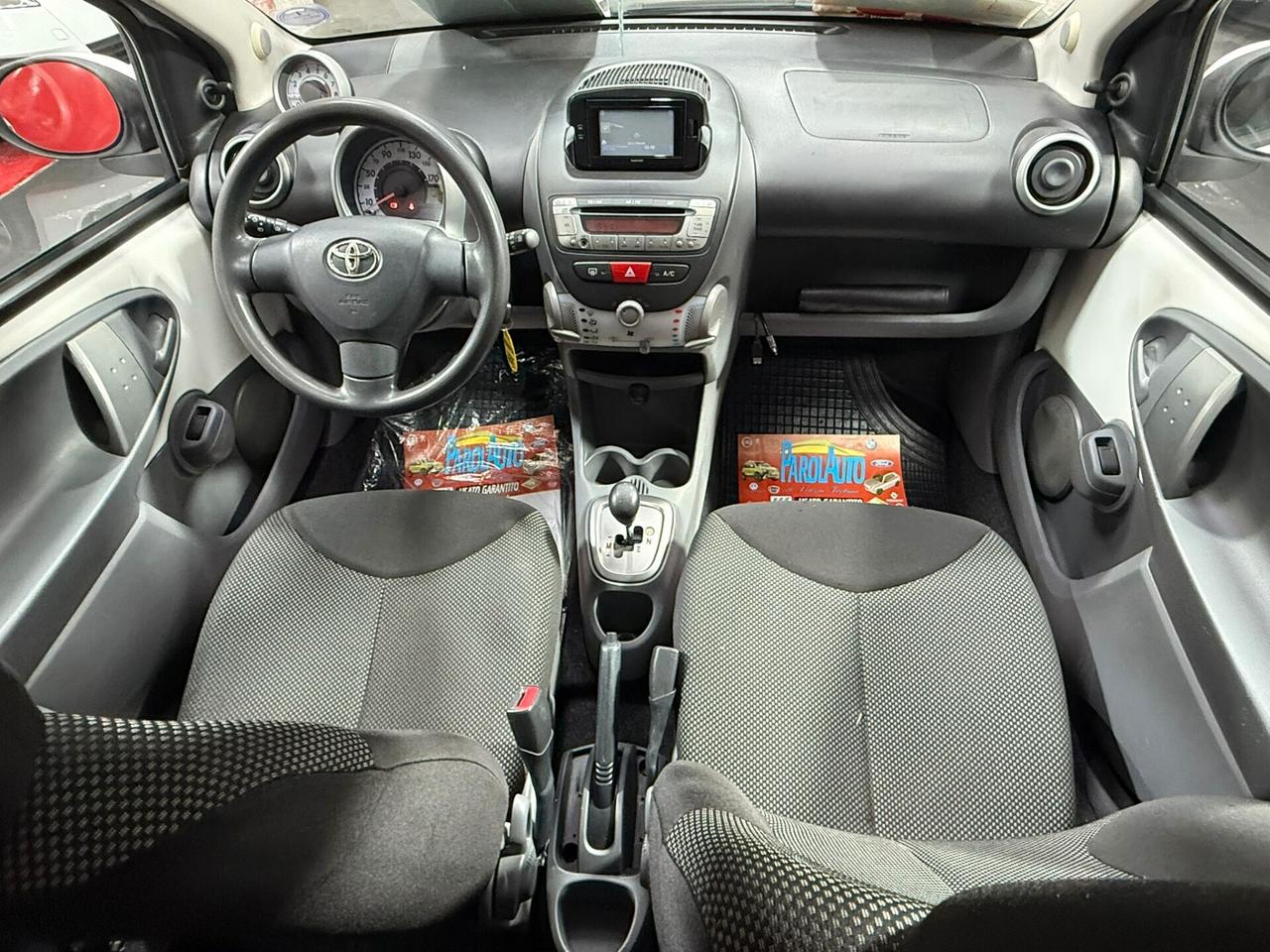 Toyota Aygo 1.0 68cv 5 porte Sol - 2011