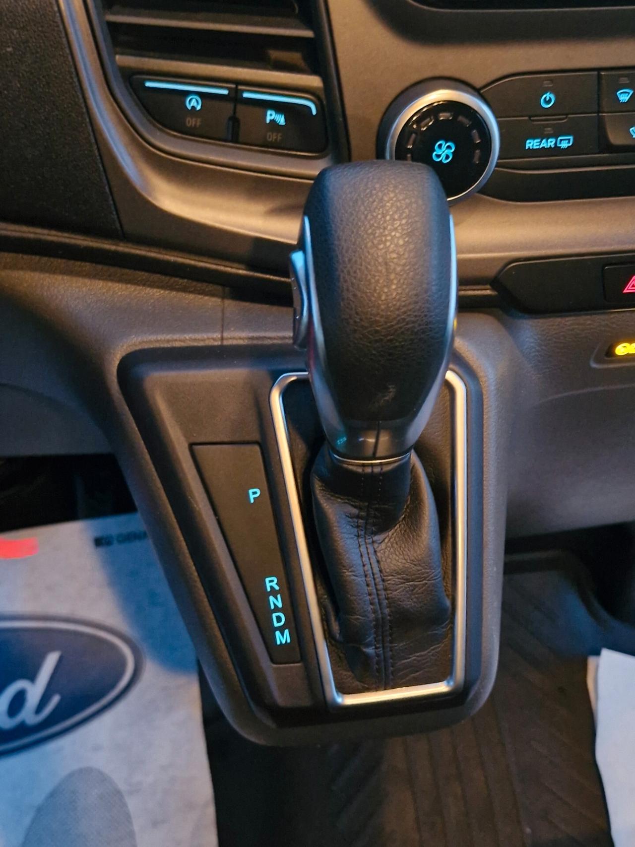 Ford Tourneo Custom 320 2.0 TDCi 130CV PC Trend