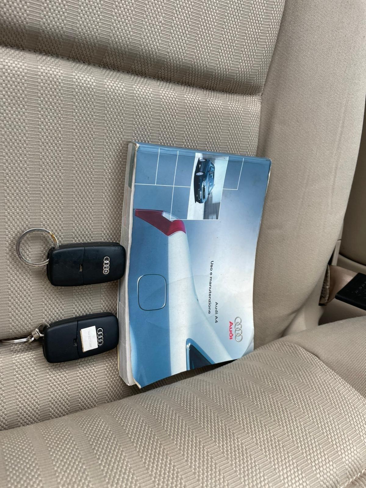 Audi A4 2.5 V6 TDI/180 CV cat quattro Automatica