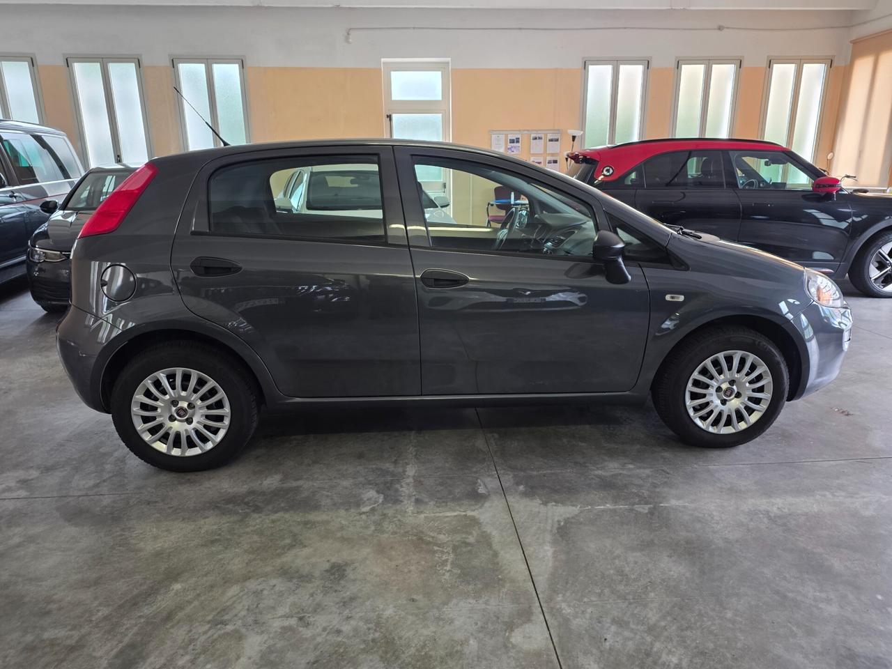 Fiat Punto 1.4 GPL 5 porte AUTOCARRO Van 4 posti N1