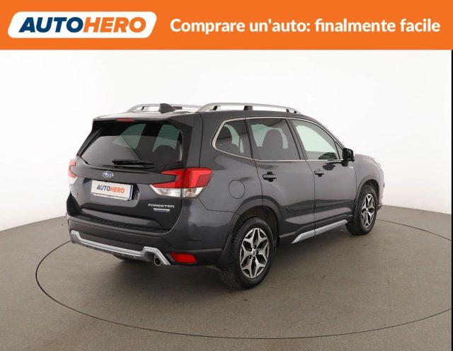 SUBARU Forester 2.0 e-Boxer MHEV CVT Lineartronic 4dventure