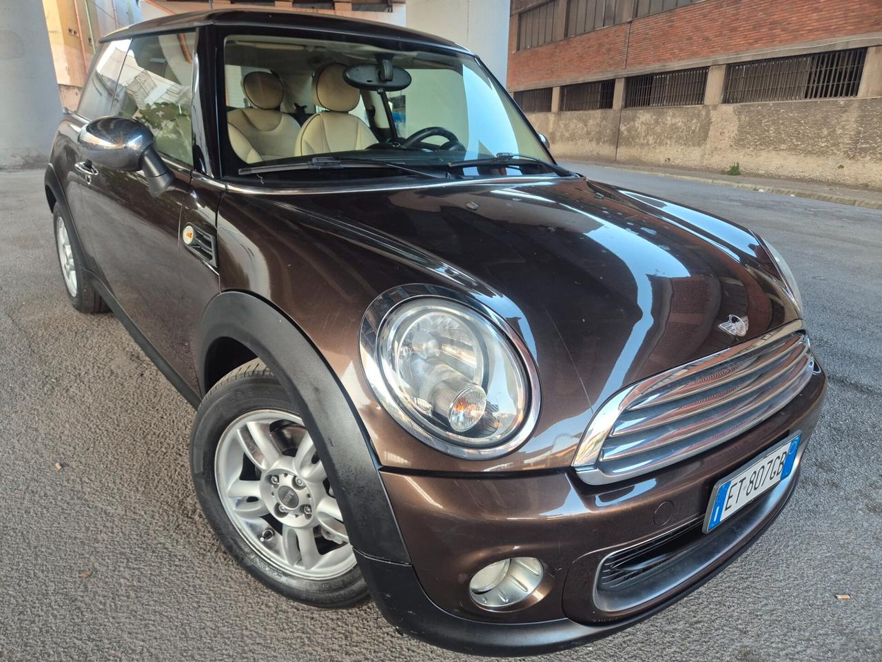 MINI COOPER 1.5 BENZINA PERFETTA E FULL DEL 2014
