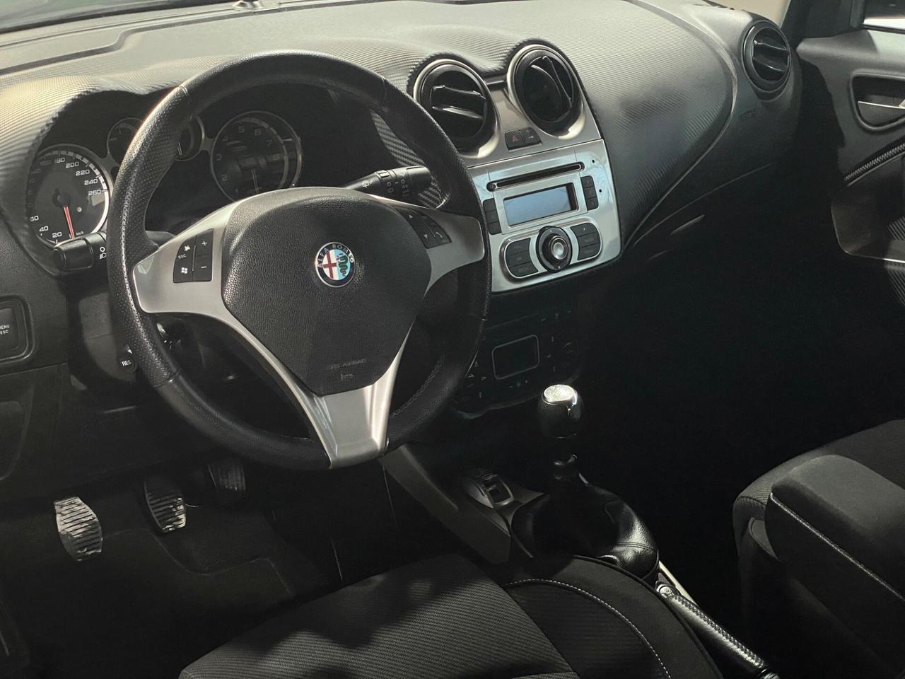 Alfa Romeo MiTo 1.4 105 CV M.air S&S Distinctive Sport Pack
