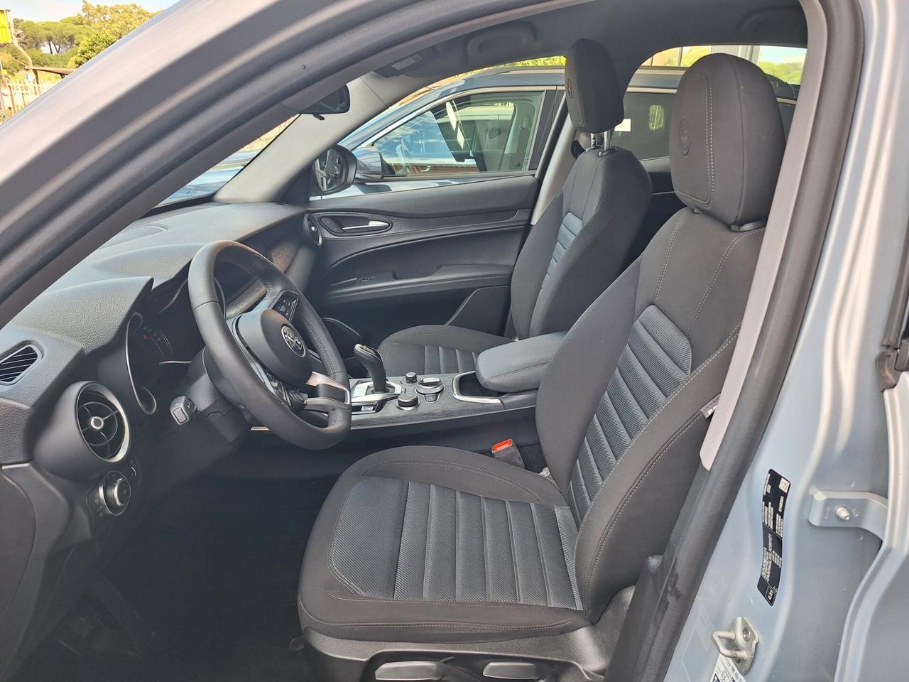 Alfa Romeo Stelvio 2.2 Turbodiesel 190 CV AT8 RWD Business