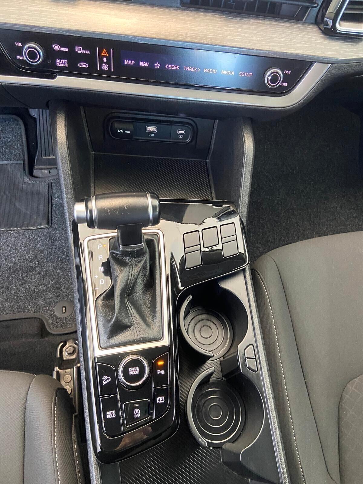 Kia Sportage 1.6 CRDi MHEV DCT Style