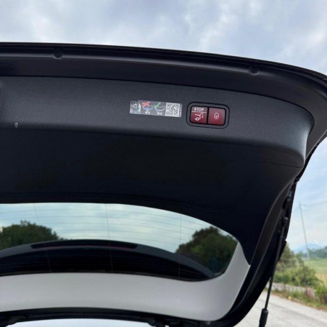 MERCEDES-BENZ GLC 220 d 4Matic Mild Hybrid AMG Line Premium + TETTO