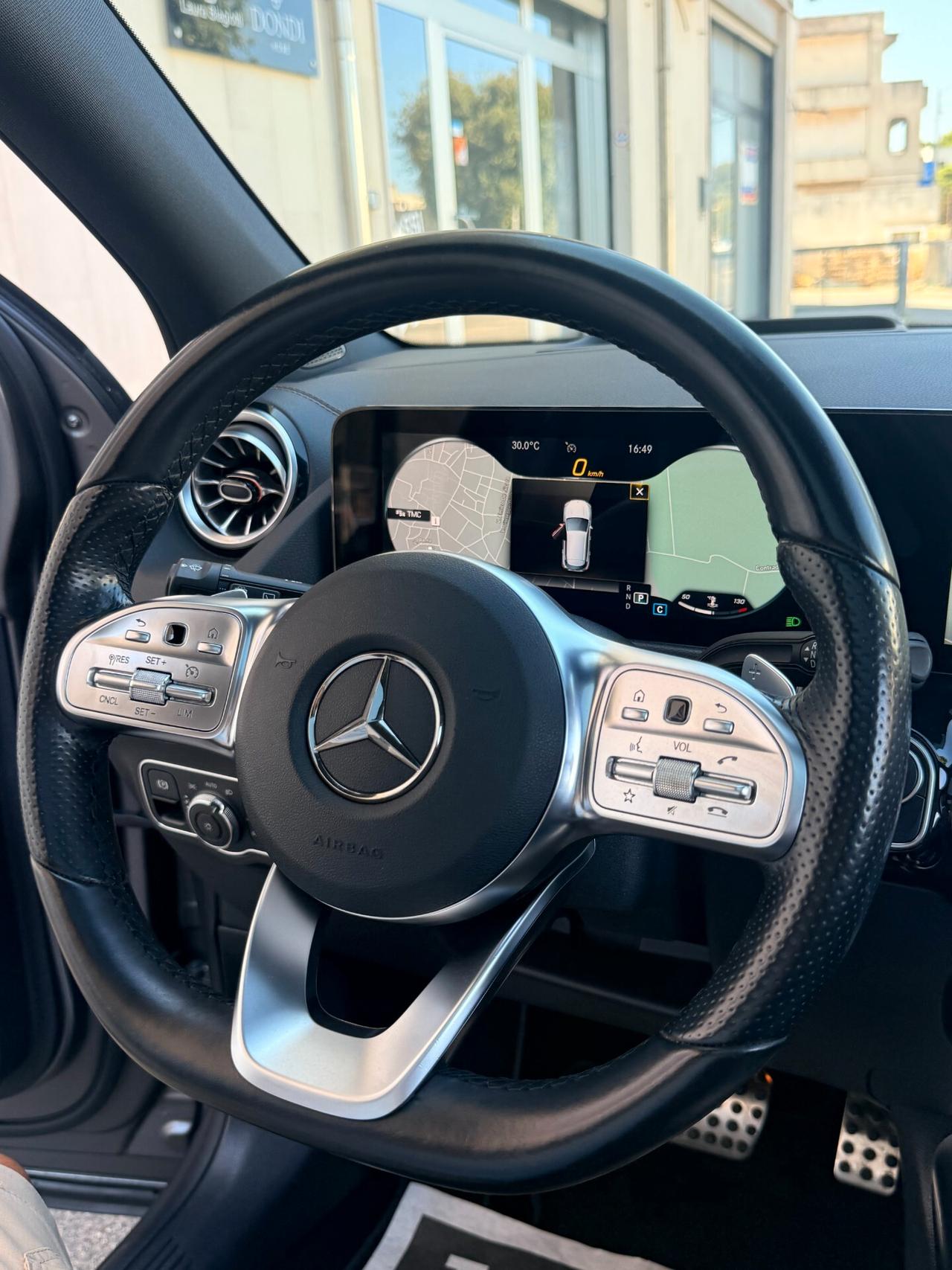 Mercedes-benz GLA 250 Premium auto AMG LINE CON TETTO APRIBILE/PANORAMICO,LUCI SOFFUSE,TELECAMERA,APPLE CARPLAY,ANDROID AU