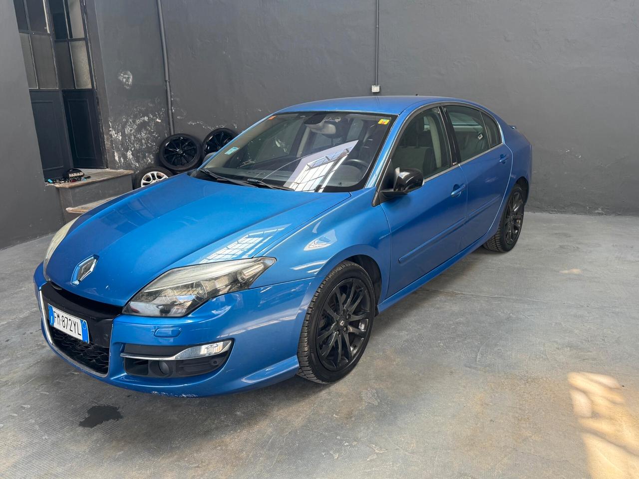 Renault Laguna 2.0 dCi 175CV SPORT 4Control