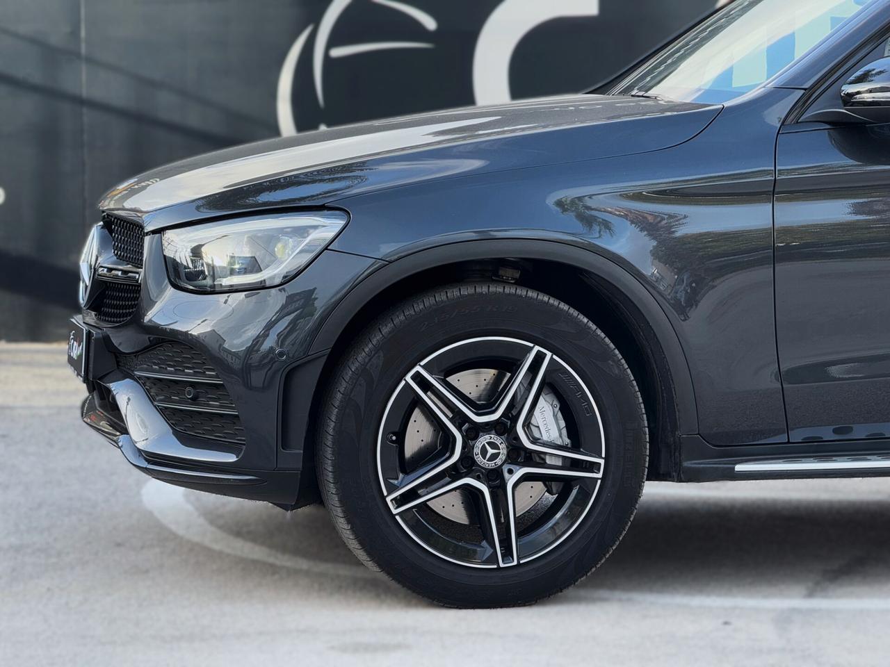 Mercedes-Benz GLC 220 d Coupe Premium Plus AMG 4M