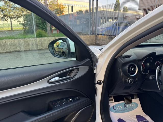 ALFA ROMEO Stelvio 2.2 Turbodiesel 210CV AT8 Q4
