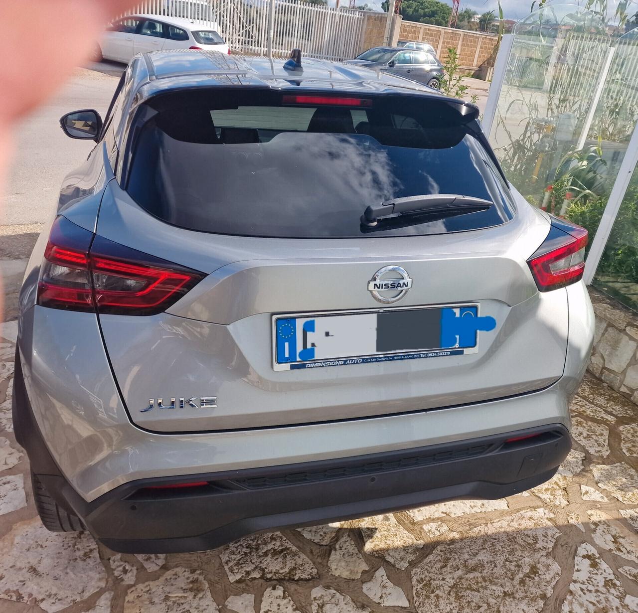 Nissan Juke 1.0 DIG-T 114 CV DCT N-Connecta