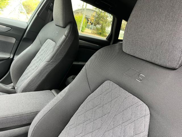 AUDI A6 Avant 40 2.0 TDI S tronic S line edition New Model
