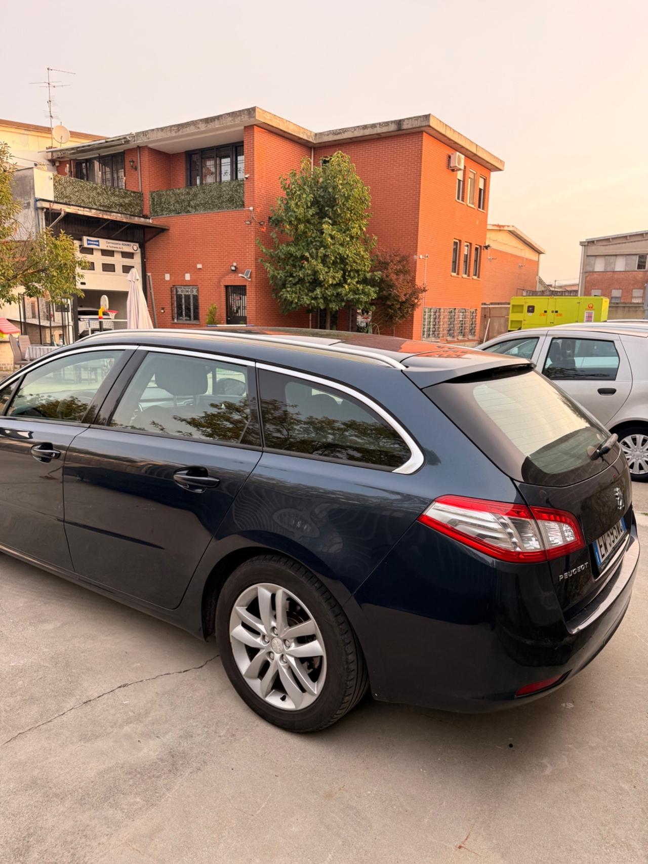 Peugeot 508 2.0 HDi 140 CV SW Allure