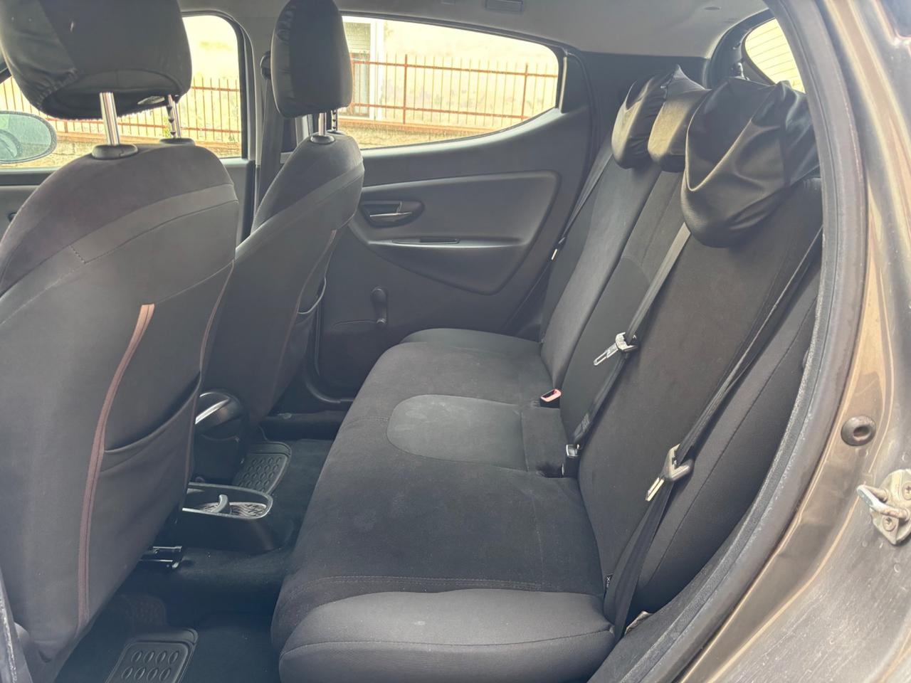 Lancia Ypsilon 1.3 MJT 16V 95 CV 5 porte S&S Gold